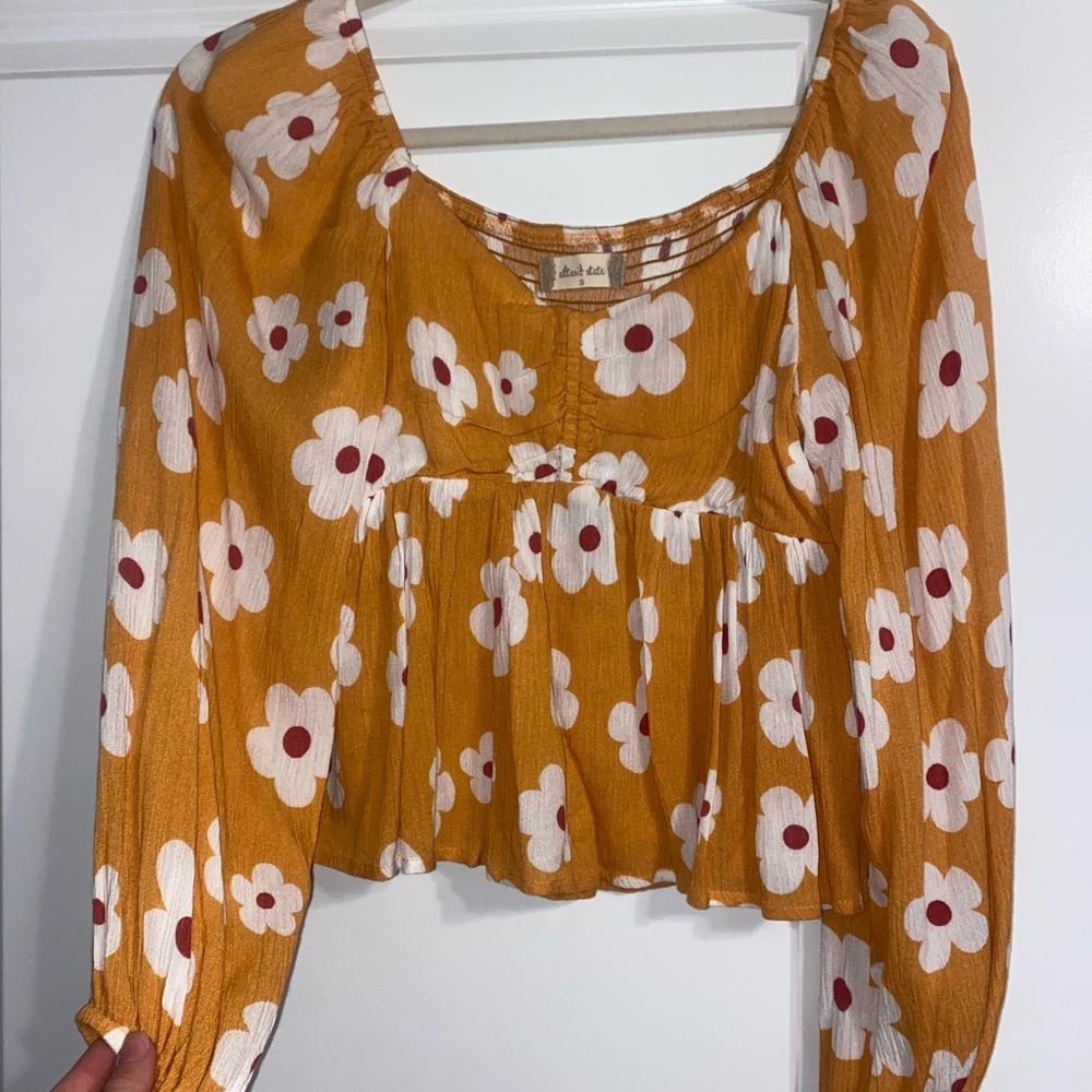 Altar’d State Floral Top
